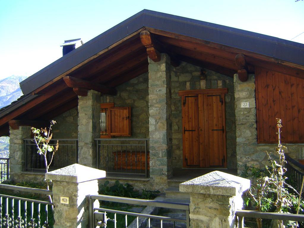 La Maison Nouva 1977 Аоста Екстер'єр фото